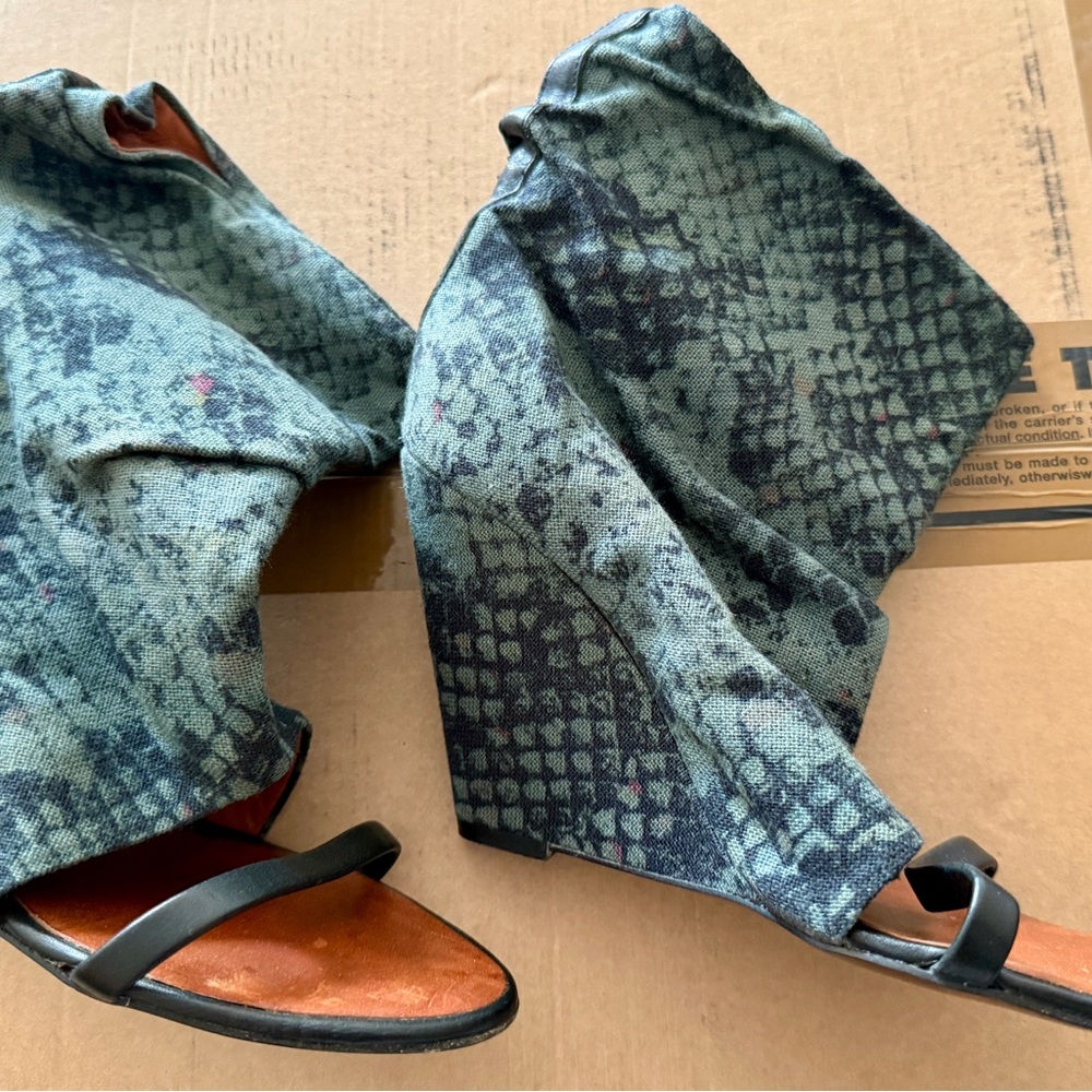 Isabel Marant Green and Black Ankle Boots